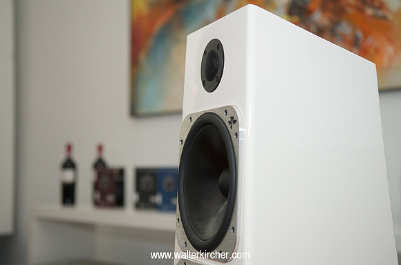 Totem Element Metal loudspeaker detail