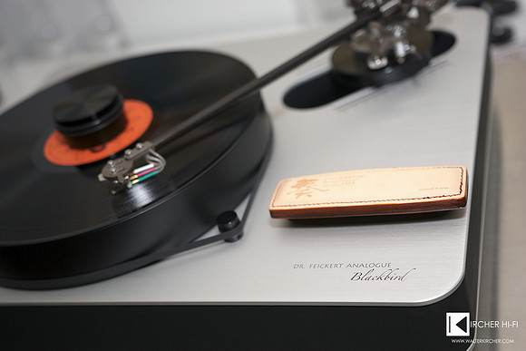 Dr. Feickert Analogue Blackbird belt-drive turntable